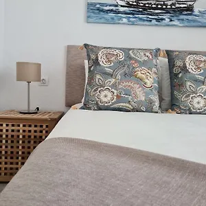 https://adeje-penthouse-by-villas-rinamar.in-canary-islands.com